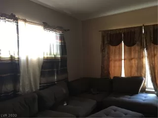 Photo #2: 2206448 Listing