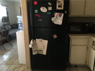 Photo #3: 2206448 Listing