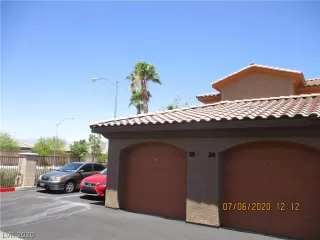 Photo #4: 2206487 Listing