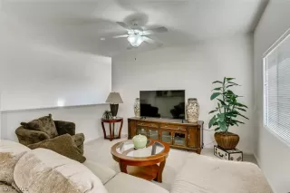 Photo #5: 2206487 Listing