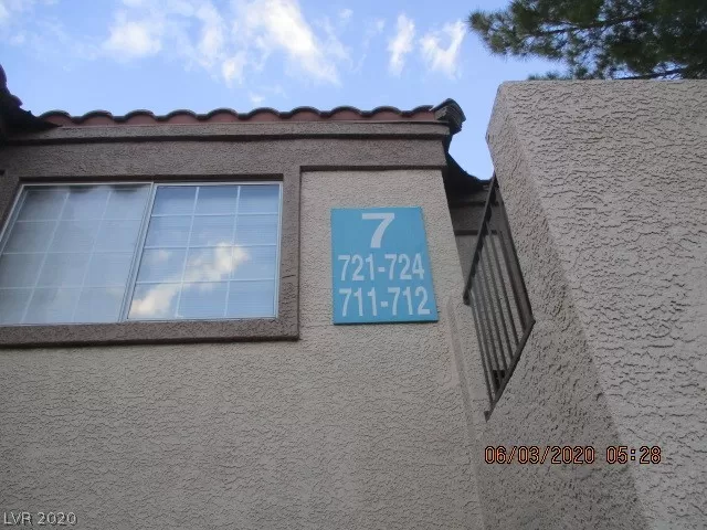 MLS: 2206561 Condo For Sale