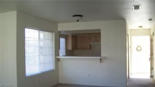 Photo #3: 2206561 Listing 