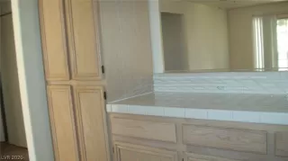 Photo #6: 2206561 Listing 