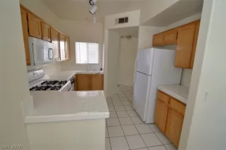 Photo #2: 2206622 Listing 