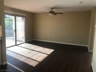 Photo #6: 2206624 Listing 