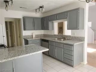 Photo #5: 2206699 Listing 