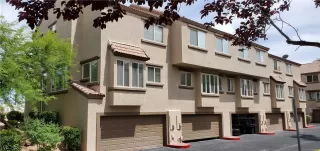 Photo #4: 2206710 Listing