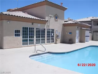 Photo #6: 2206731 Listing 