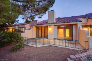 Photo #3: 2206750 Listing