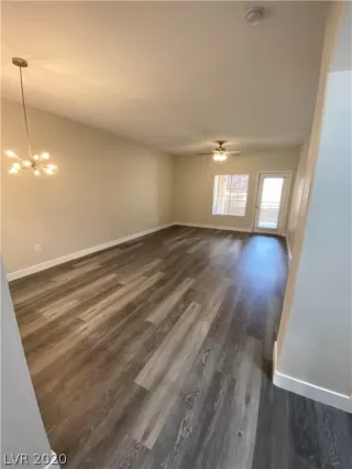 Photo #1: 2206772 Listing