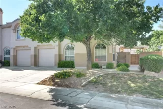 Photo #2: 2206773 Listing 