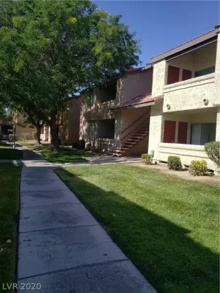 Photo #1: 2206847 Listing 