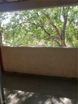 Photo #2: 2206847 Listing 