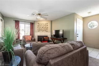 Photo #1: 2206852 Listing