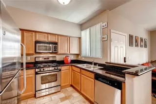 Photo #6: 2206990 Listing 