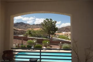 Photo #6: 2207082 Listing