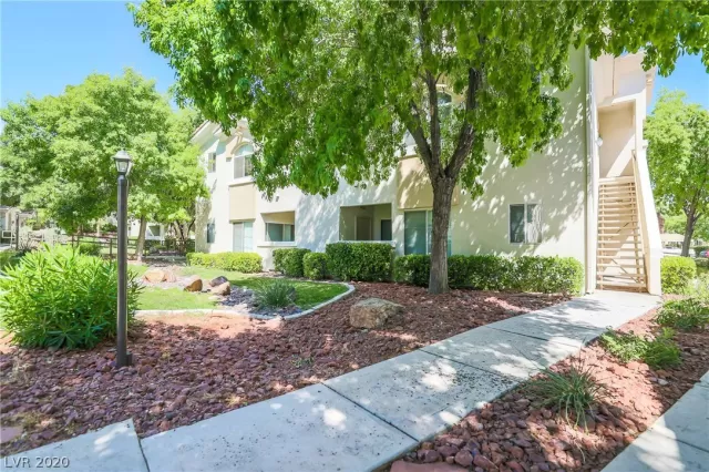 MLS: 2207097 Condo For Sale