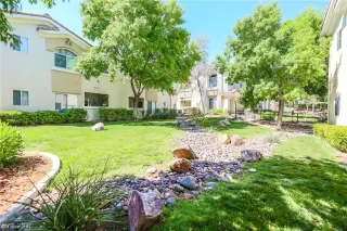 Photo #2: 2207097 Listing 