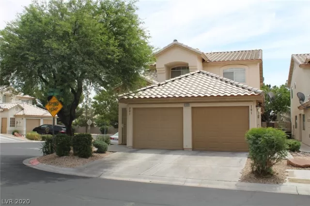 MLS: 2207102 Condo For Sale