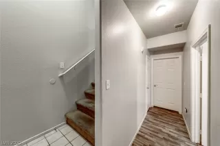 Photo #3: 2207117 Listing 