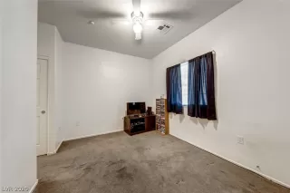 Photo #4: 2207117 Listing 