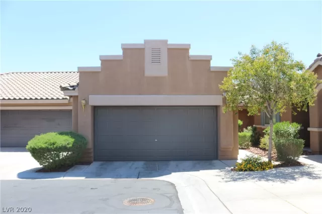 MLS: 2207153 Condo For Sale