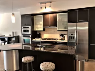 Photo #1: 2207250 Listing