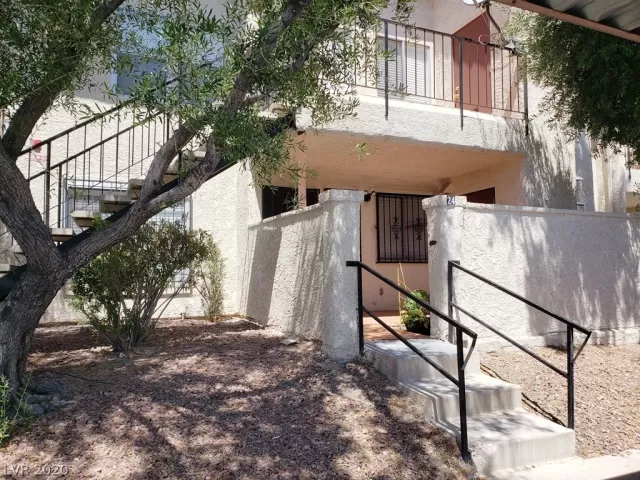 MLS: 2207262 Condo For Sale