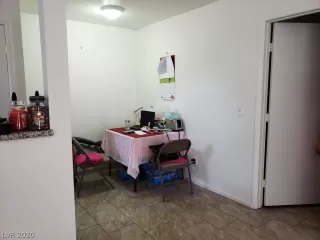 Photo #6: 2207262 Listing