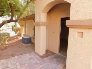 Photo #1: 2207283 Listing 