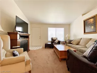 Photo #2: 2207287 Listing