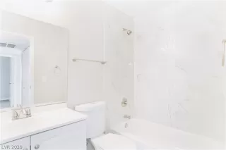 Photo #6: 2207540 Listing 