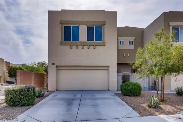 MLS: 2207567 Condo For Sale