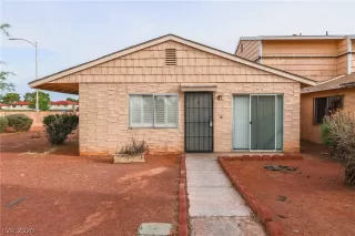 Photo #1: 2207572 Listing