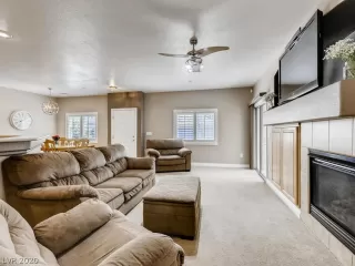 Photo #6: 2207579 Listing 