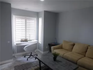 Photo #3: 2207643 Listing 