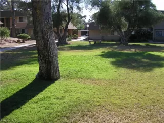 Photo #2: 2207734 Listing