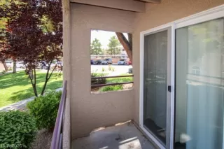 Photo #3: 2207779 Listing 