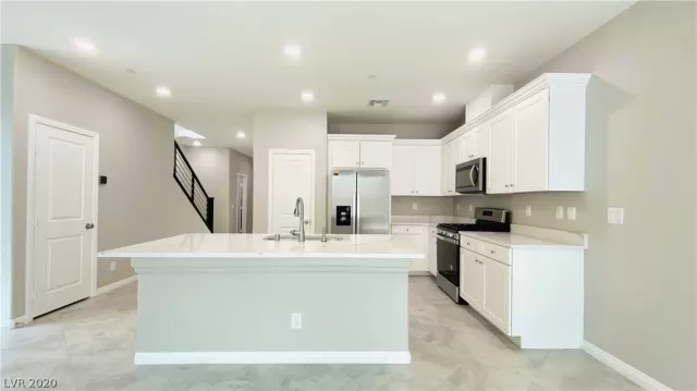 MLS: 2207792 Condo For Sale