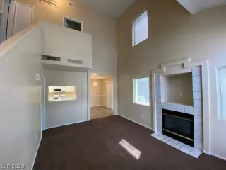 Photo #3: 2207828 Listing 