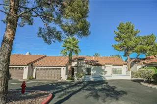 Photo #1: 2208050 Listing