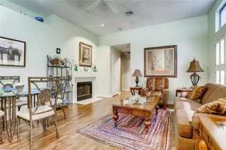 Photo #1: 2208085 Listing 
