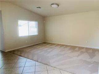 Photo #5: 2208110 Listing 