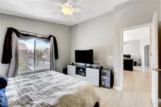 Photo #6: 2208158 Listing