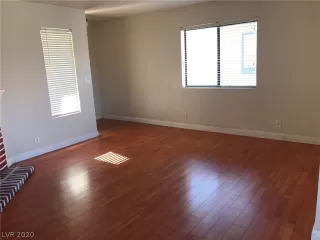 Photo #1: 2208191 Listing 