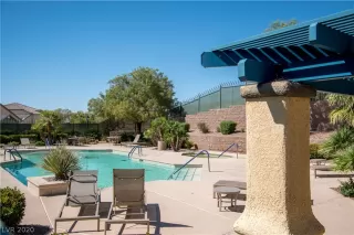 Photo #2: 2208215 Listing 