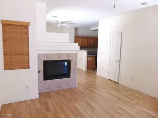 Photo #2: 2208225 Listing 