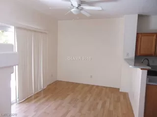 Photo #6: 2208225 Listing 