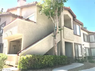 Photo #1: 2208345 Listing 