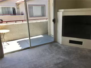 Photo #4: 2208345 Listing 